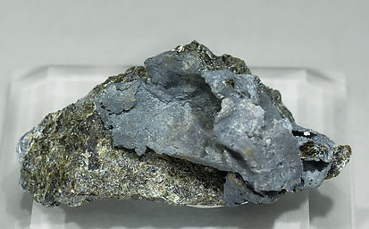 Lead with Epidote. Front